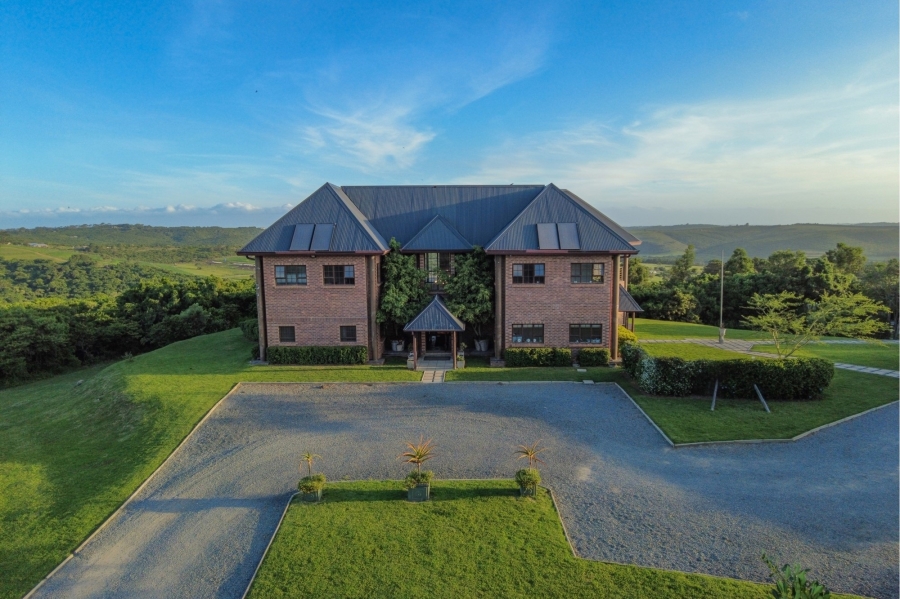 5 Bedroom Property for Sale in East London Rural Eastern Cape
